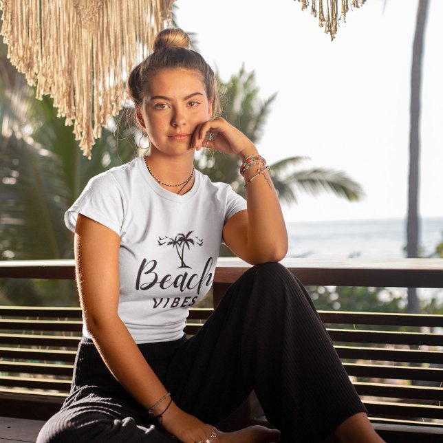 T-shirt Vibes de plage minimales (Créateur téléchargé)
