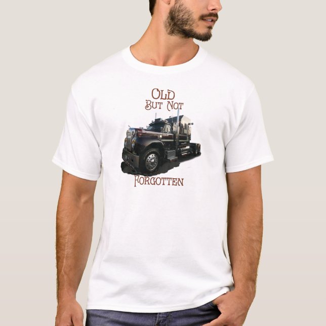 T-shirt Vieux mais non oublié (Devant)