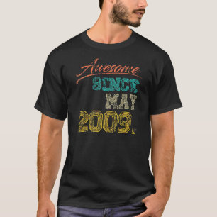 T-shirt Vintage 2009 stupéfiant depuis mai heureux ma 13e