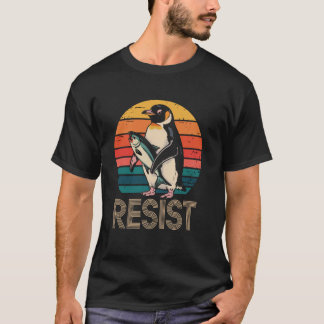 T-shirt Vintage Penguin Protest - Funny Resist Penguin