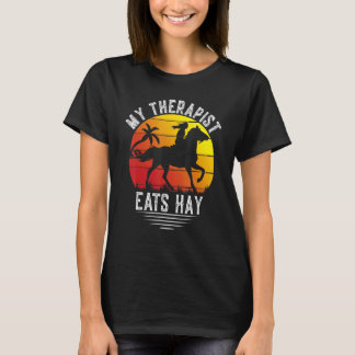 T-shirt Vintage Retro Sunset My Therapist Eats Hay   Horse
