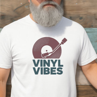 T-SHIRT VINYL VIBES ONLY VINTAGE LOOK RECORD PLAYER TEE