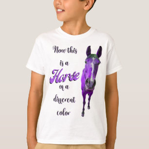 T-shirt Voici Un Cheval D'Une Couleur Différente, Violet