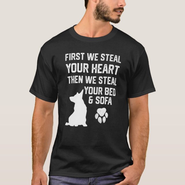 T-shirt Voler votre coeur Voler votre lit et canapé chien  (Devant)