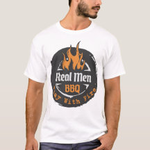 Vrais Hommes Jouer Avec Chemise Fire BBQ