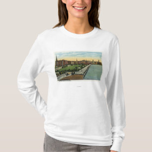 T-shirt Vue de bassin et d'esplanade de Charles River