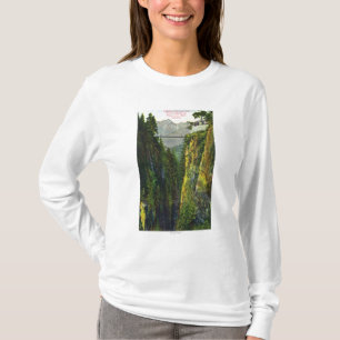 T-shirt Vue de canyon de Capilano de montagne de couronne