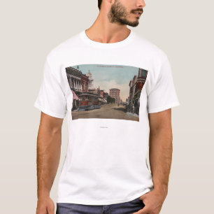 T-shirt Vue de rue principale avec la voiture de rue