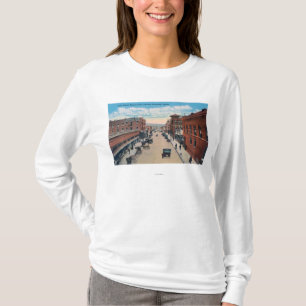 T-shirt Vue de viaduc de rue centrale est