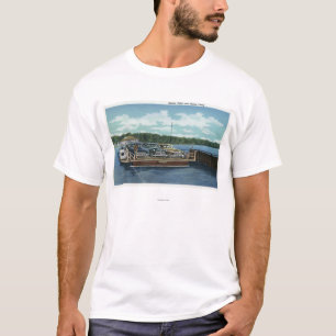 T-shirt Vue du ferry de point et d'arrimage de Bemus