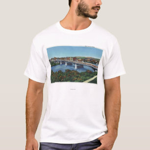 T-shirt Vue du pont en rue principale