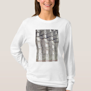 T-shirt Vue extérieure montrant les contreforts