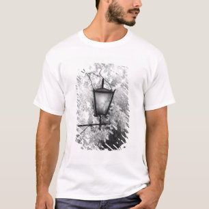 T-shirt Vue noir et blanc d'un appareil d'éclairage