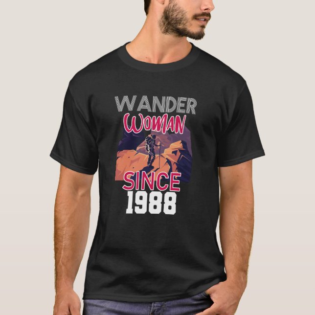 T-shirt Wander woman since 1988 (Devant)