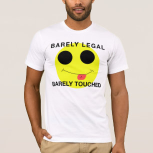 T-shirt WEARE18 à peine juridique, PIÈCE EN T à peine