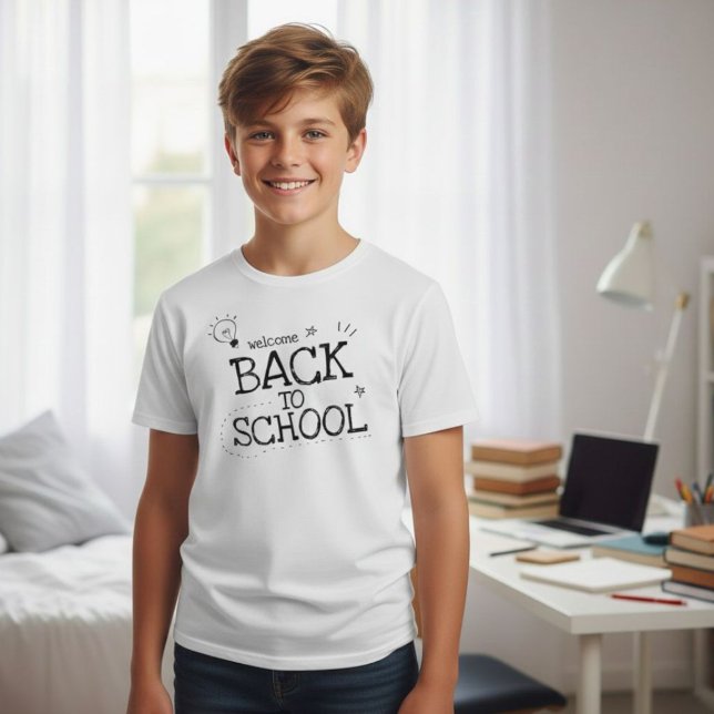 T-shirt Welcome back to school, first day of school, back  (Créateur téléchargé)