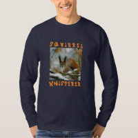 Whisperer d'écureuil/Écureuil drôle en hiver