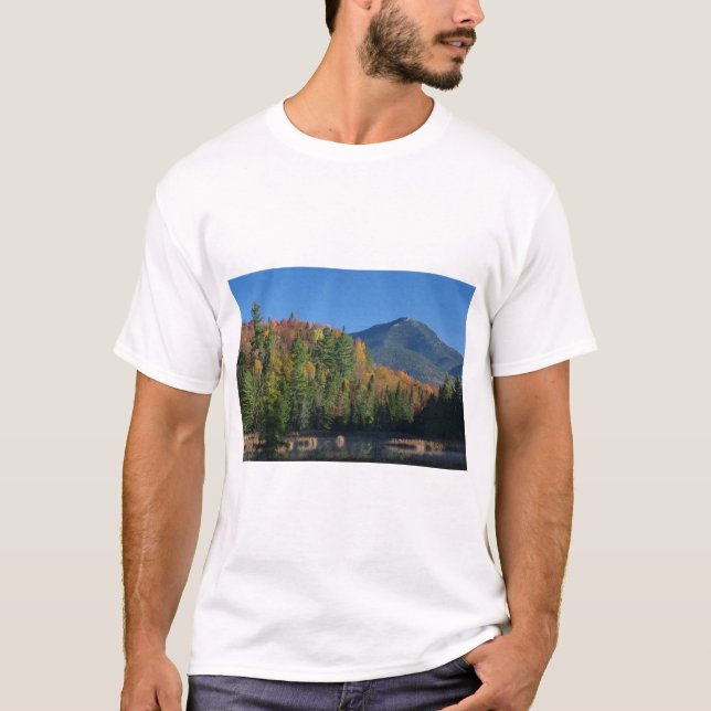 T-shirt Whiteface Mountain sur Little Cherrypatch Pond (Devant)