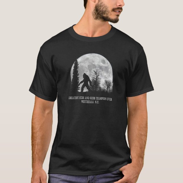 T-shirt Whitehall New York Plus Grande Cachée Et Chercher  (Devant)