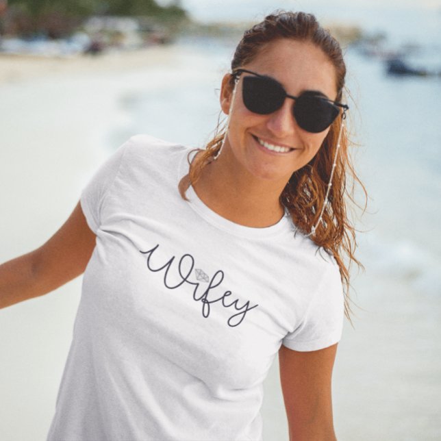 T-shirt Wifey Moderne Noir Écriture Diamant  (Créateur téléchargé)