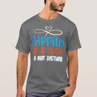 T-shirt Womens Pregnant Woman Raring Announcing Pregnancy