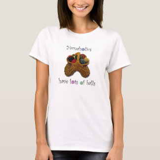 T-shirt Yarnaholics ont un bon nombre de boules