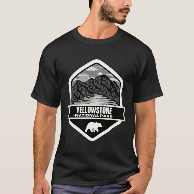 T-shirt Yellowstone � Spirit of the Mountains (Devant)