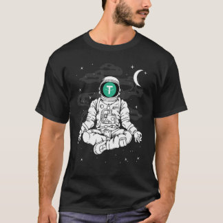 T-shirt Yoga d'astronaute attache la pièce Usdt à la crypt