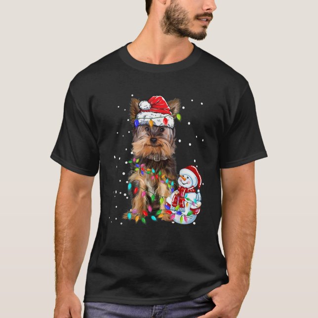 T-shirt Yorkshire Terrier Christmas Santa Hat Xmas Lights  (Devant)