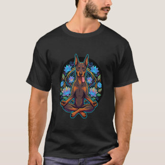 T-shirt Zen Doberman Langue Sortie Chien Méditation Lotus 