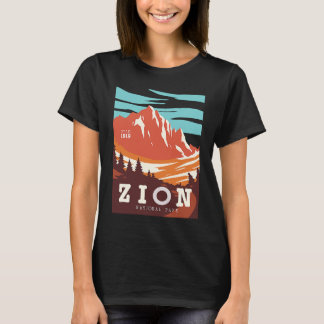T-shirt Zion National Park Utah Hiking Travel Poster  Idea