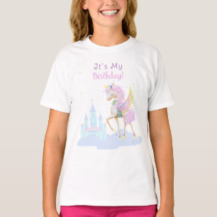 T-shirts d'anniversaire avec une adorable licorne.