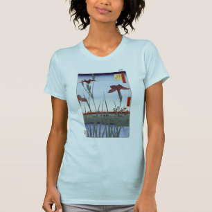 T-shirts de lumière de jardin d'iris