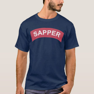 T-shirts d'étiquette de soldat du génie