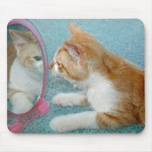 Tabby cat looking in mirror mouse pad (Front)