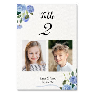 Table de photos d'enfance numéro mariage floral bl
