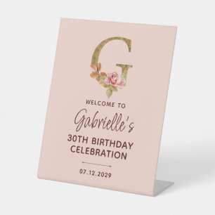 Table Signe de monogramme en or de lettre G avec roses r