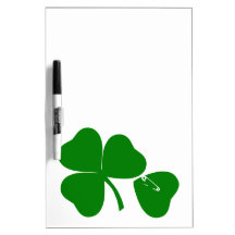 St Patrick's Day - Obtenez Lucky 3 + 1 feuilles = 