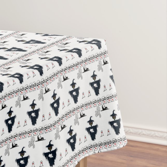 Tablecloth Halloween (In Situ)