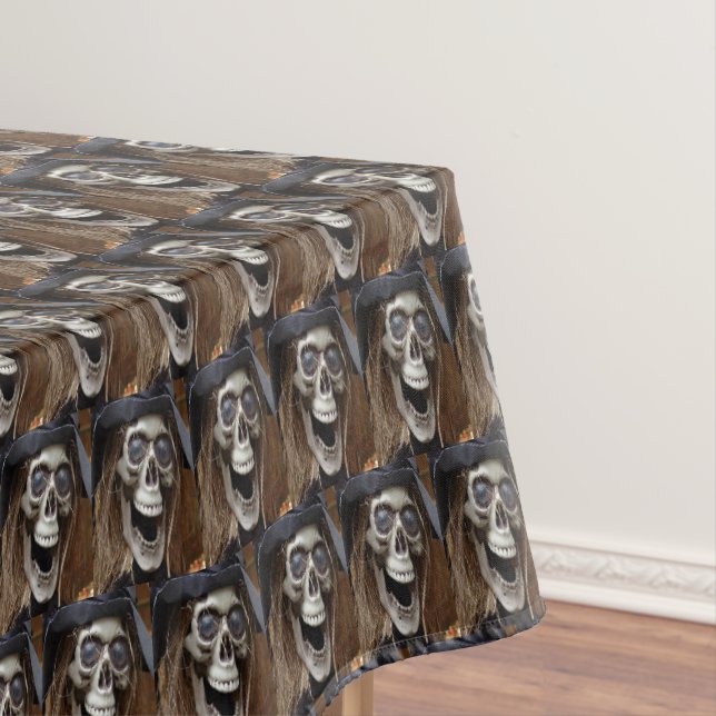 Tablecloth Halloween (In Situ)