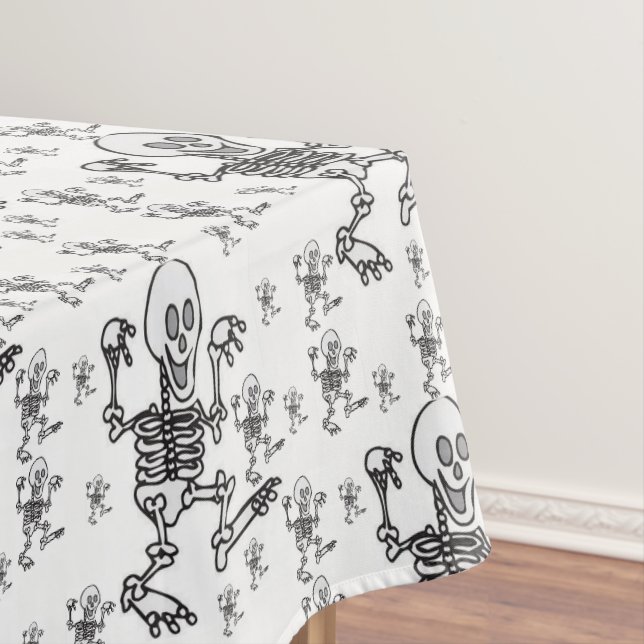 Tablecloth Halloween (In Situ)