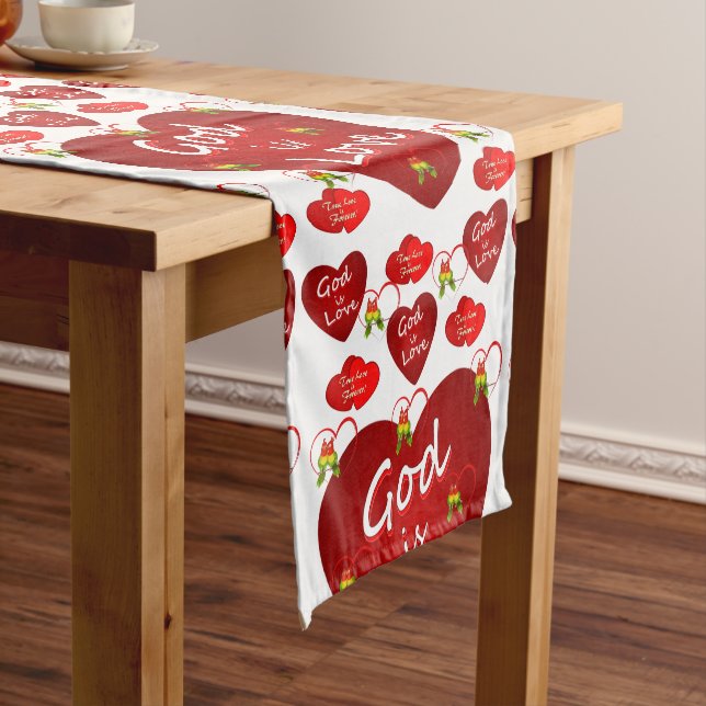 Tablecloth Runner Valentines (In Situ)