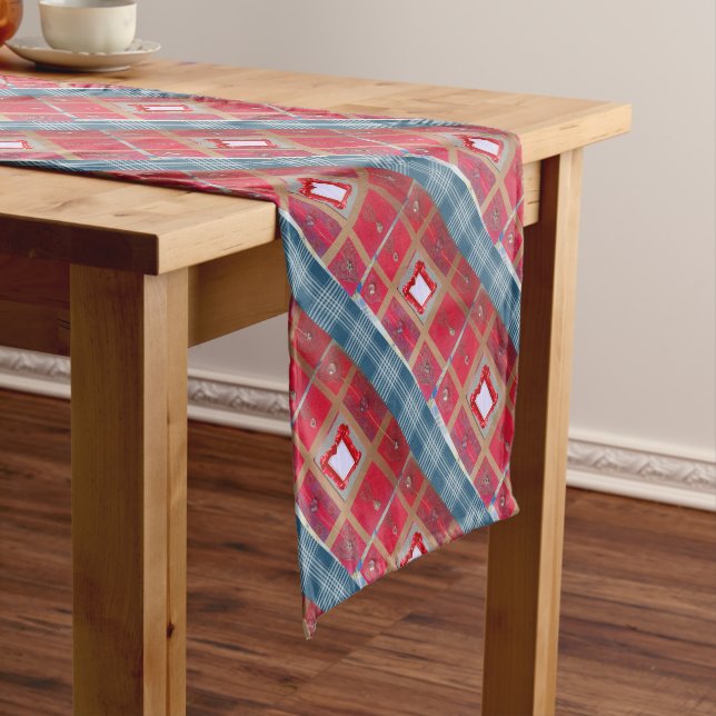 Tablecloth Runner Valentines (In Situ)