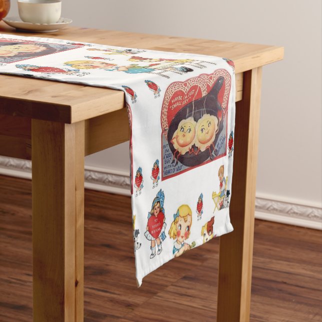 Tablecloth Runner Valentines (In Situ)