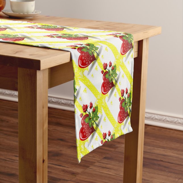 Tablecloth Runner Valentines (In Situ)