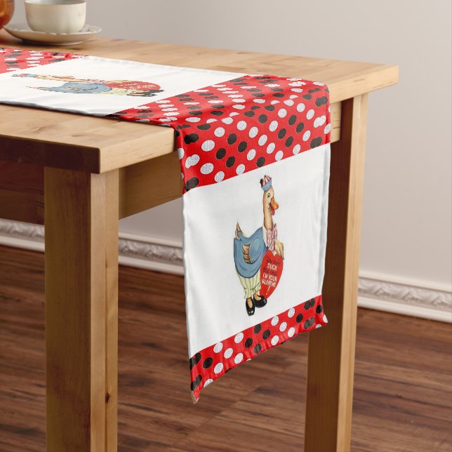 Tablecloth Runner Valentines Duck (In Situ)