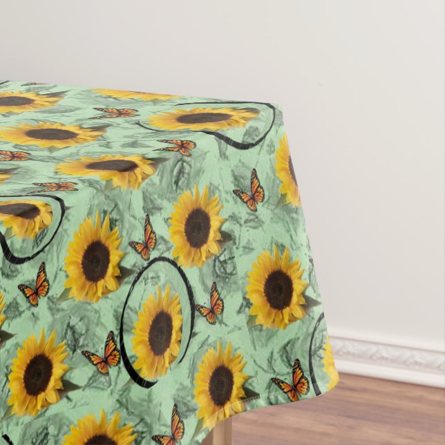 Tablecloth Sunflowers (In Situ)