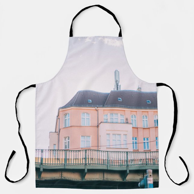 TABLIER BÂTIMENT EN BÉTON ORANGE ET BLANC (Recto)