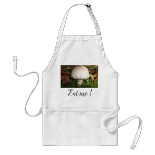 Tablier Champignons de campagne dans une forêt