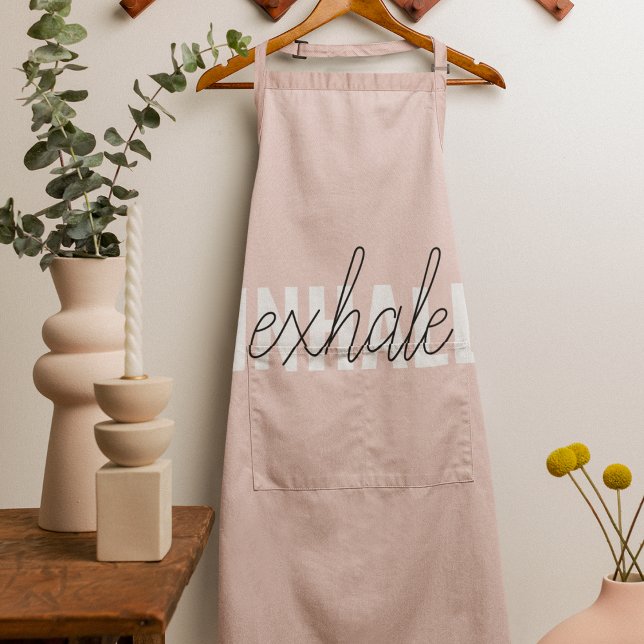 Tablier Citation moderne Pastel Pink Inhale Exhale (Créateur téléchargé)